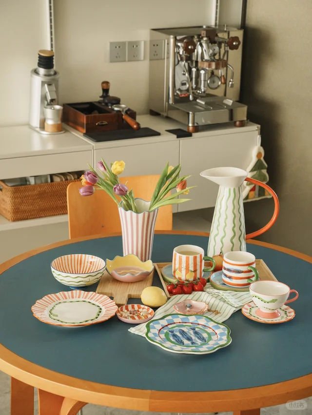 MIO NIDO 餐桌全景